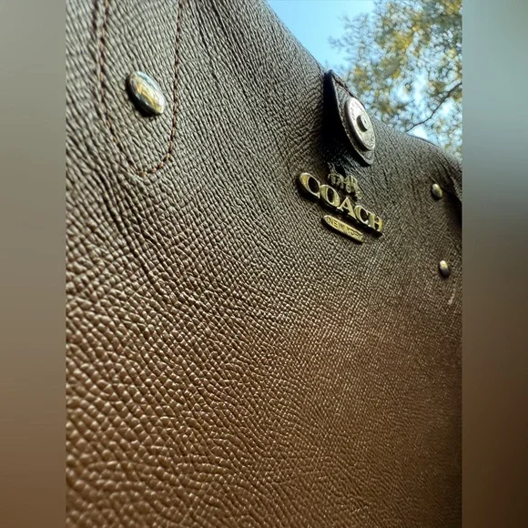 STAR WARS X COACH TOTE BLACK SILVER EUC - Picture 11 of 13